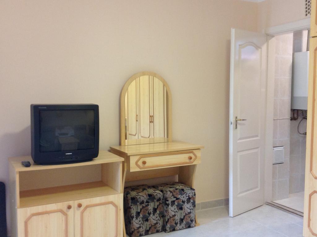 Honved Apartmanhaz Heviz Luaran gambar