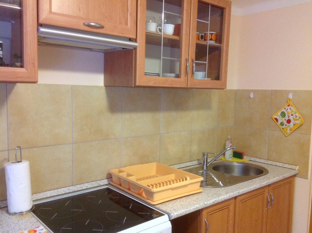 Honved Apartmanhaz Heviz Luaran gambar